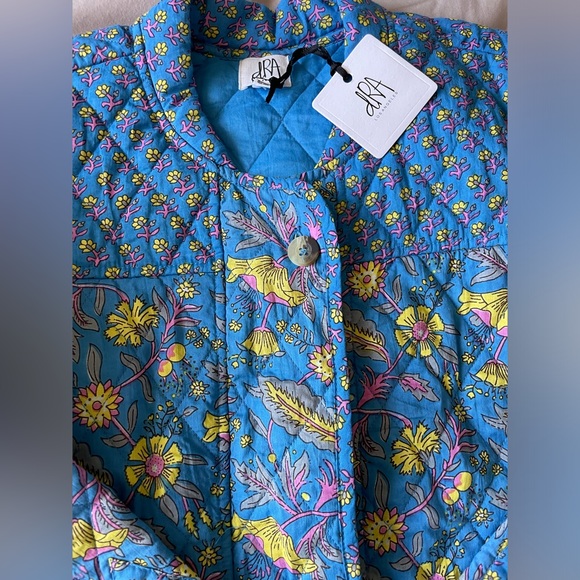 Small NWT Anthropologie DRA Los Angeles Floral Blue LIGHTWEIGHT Quilted Jacket - Picture 4 of 16